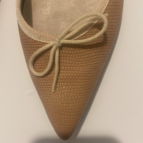 Lovely French Sole flats made in Spain - Picture 4 of 7